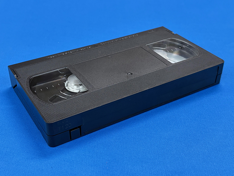 VHSテープ[タイプ2 ] 本体：黒 フタ：黒 メーカー製造市販品 120分以内用